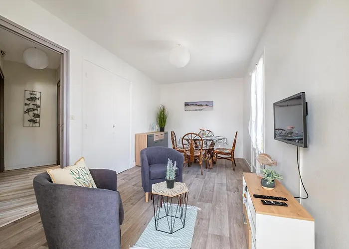 Les Alséides - Appt à 200 M De La Appartement